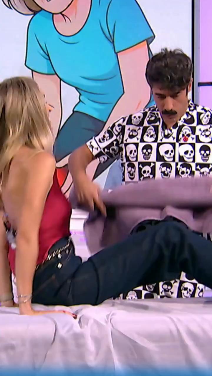Víctor Hernán @victorhernanf e @isabelforner nos enseñan un ejercicio ideal para combatir la artrosis