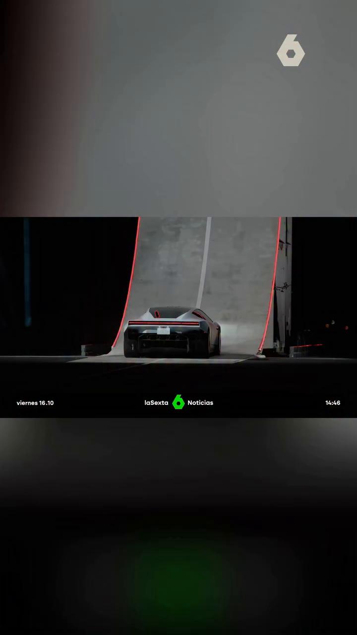 🚗 Tesla presenta un Roadster con tecnología SpaceX capaz de volar y acelerar de 0 a 100 en menos de un segundo.