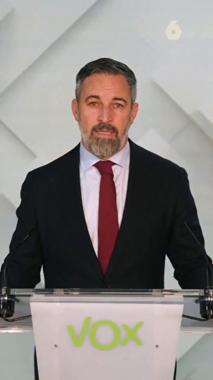 Abascal tiende la mano al PP para negociar 