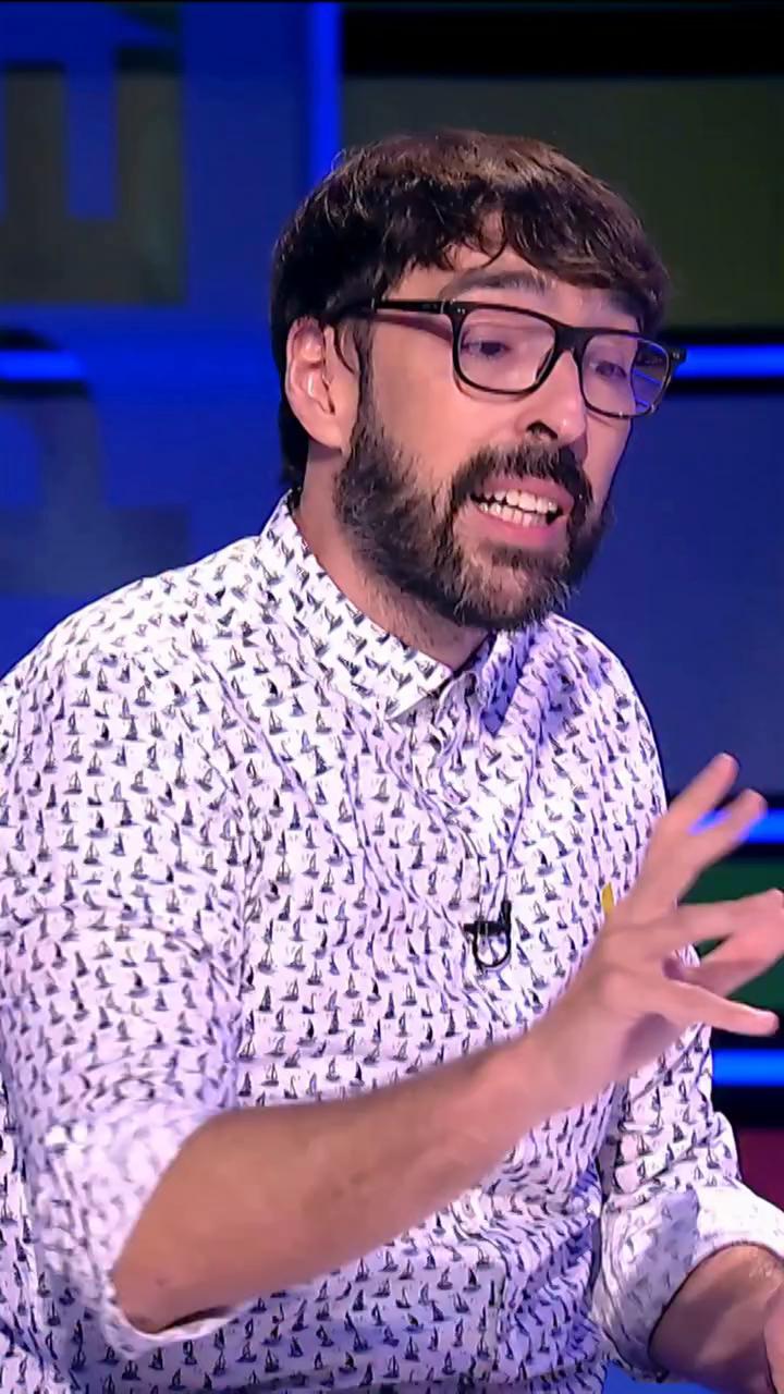 María José Gómez @protocoloyetiqueta.es responde: en una comida de trabajo ¿quién se come la última croqueta?