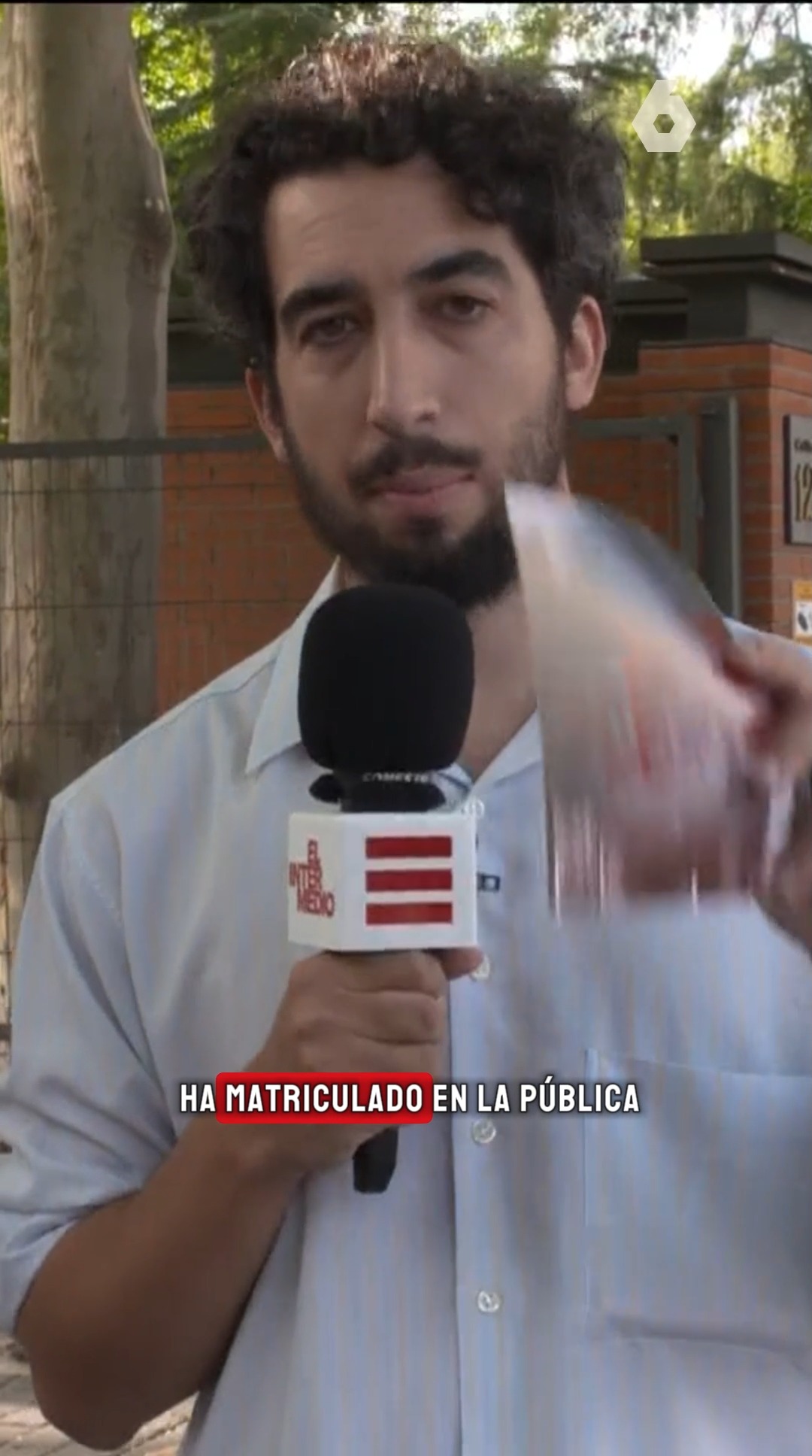 🙄 Isma Juárez pregunta a Lluís Orriols, futuro profesor de la princesa Leonor: 