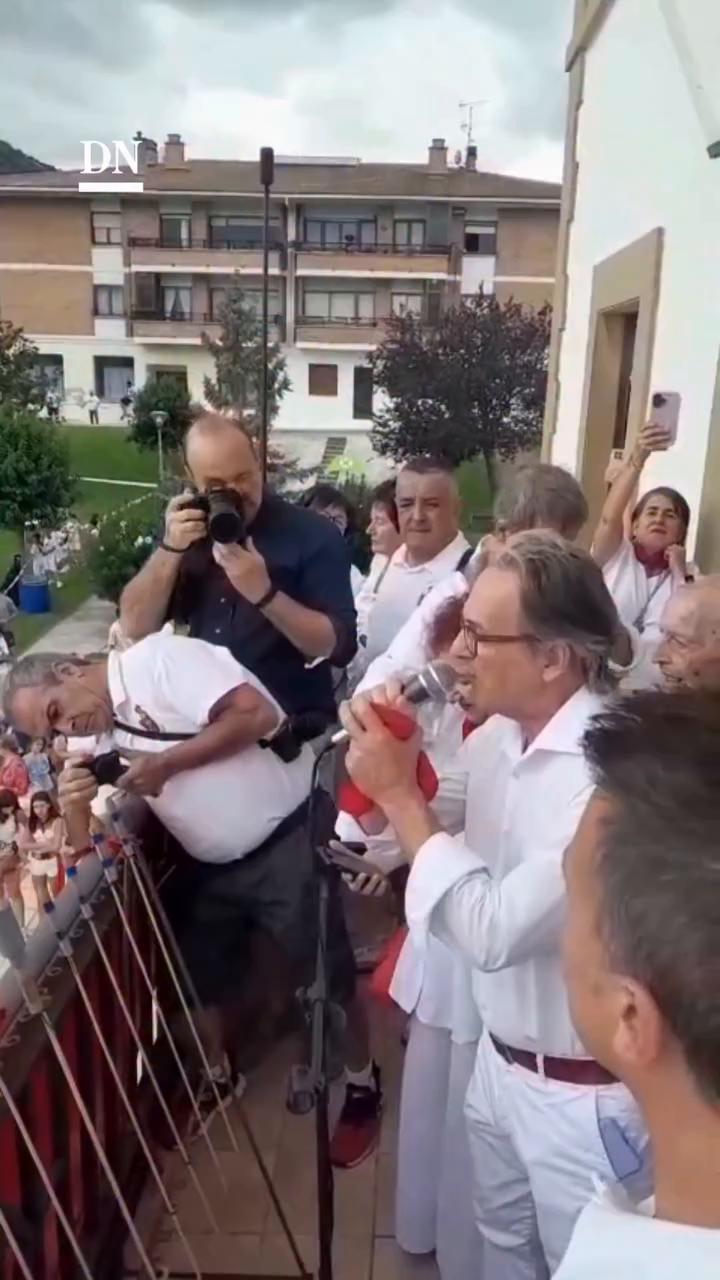 Ayeri celebra sus fiestas con vítores a San Cipriano y la música