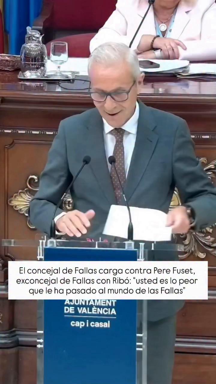 Fuset huye del consenso y quita la voz a comerciantes y vecinos en Fallas