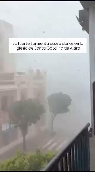 Transcript del video se limita a la palabra Våldskapet