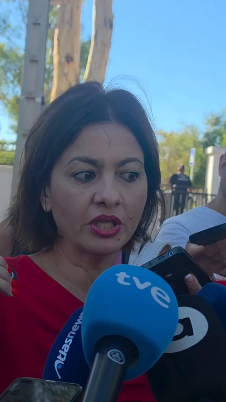 Ceuta no puede acoger a los menores y los traslada a la Península