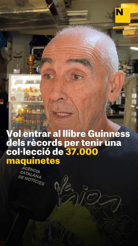  Un veí de Sant Feliu de Guíxols (Baix Empordà) ha començat els tràmits per entrar al llibre Guinness dels rècords per tenir una col·lecció de 37.000 maquinetes de fer punta als llapis, després d'un intent fallit fa un any.