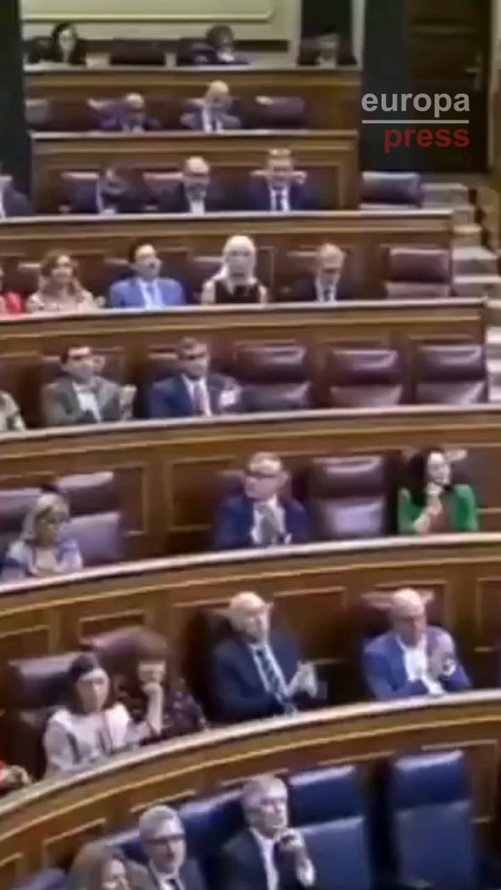Diputado arremete contra Tellado: 'Ustedes permiten que se enriquezcan'