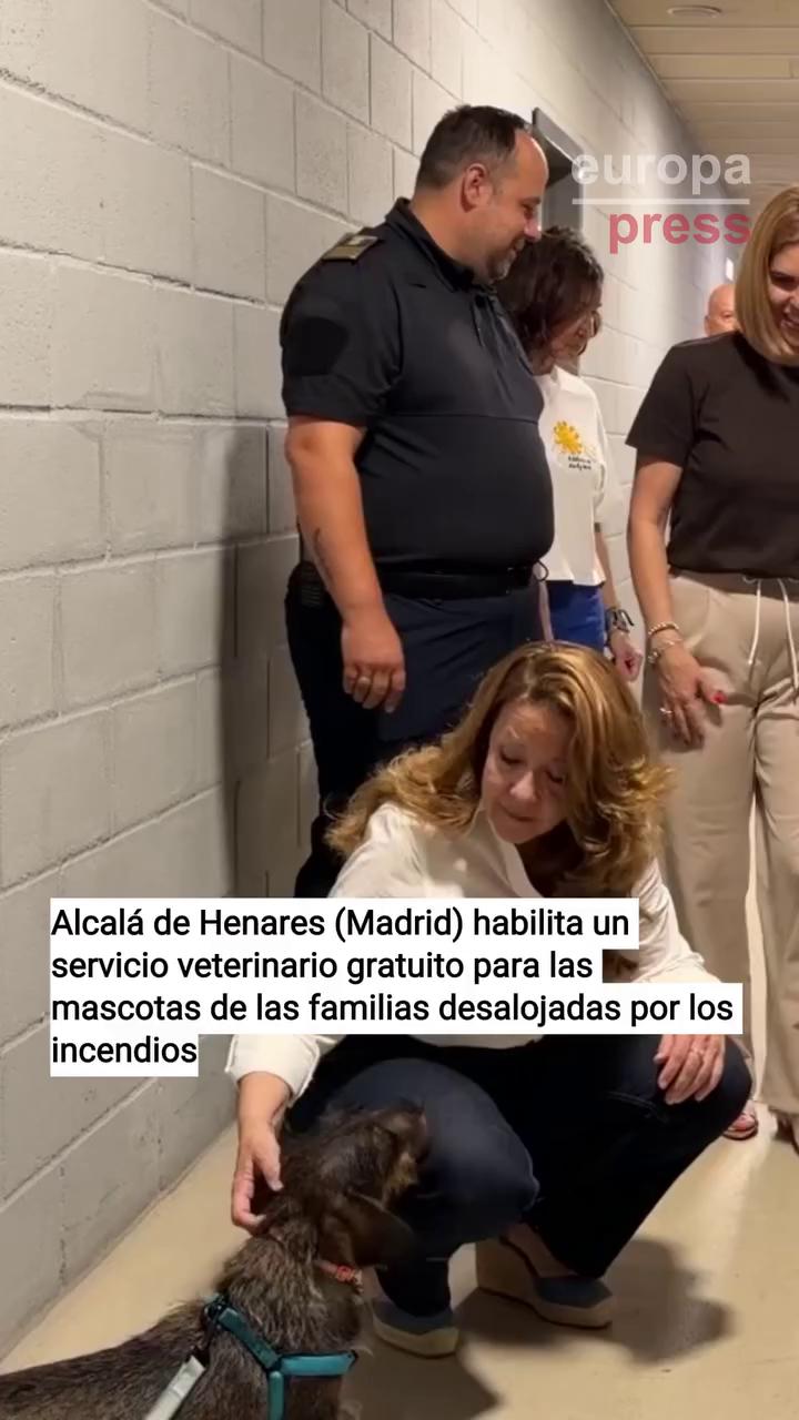 El presentador cierra el video con un agradecimiento al público