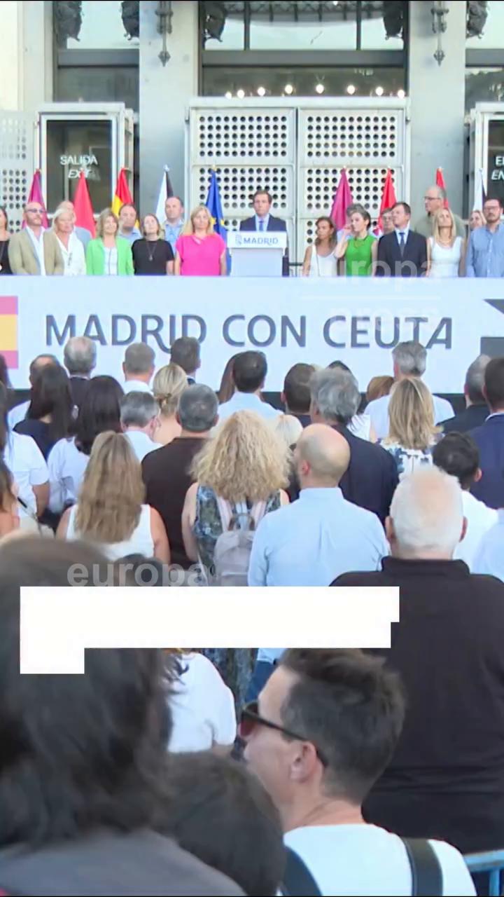 El mensaje directo afirma que no es feliz ni por el bien