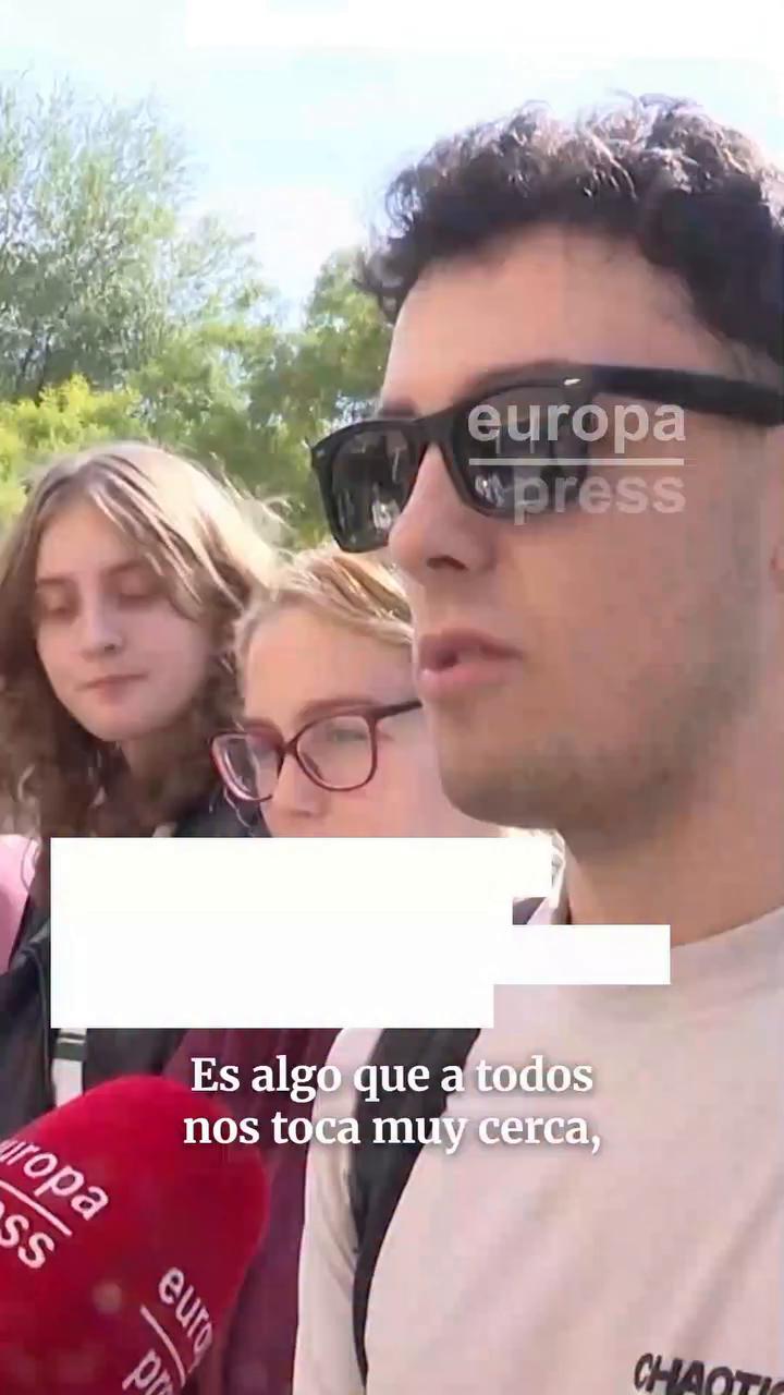 La solidaridad juvenil desborda los centros de donación tras la tragedia provincial