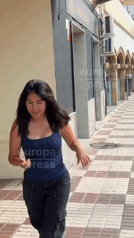 Isa Pantoja, irónica ante la reacción de su hermano a la publicidad de Irene Rosales #isapantoja #irenerosales #kikorivera #españa #kiko