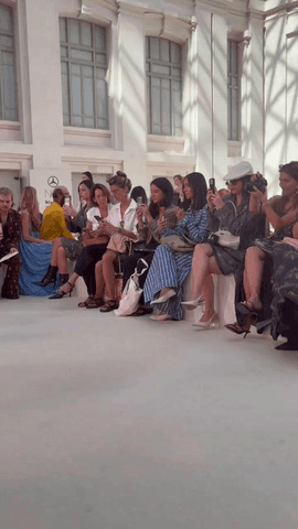 Celia B debuta en Mercedes-Benz Fashion Week con su colección SS27, Indian Summer.