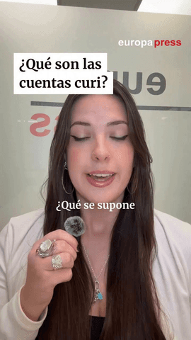 La Policía Nacional ha alertado sobre la utilización de cuentas en redes sociales, conocidas como 'curis', para difundir publicaciones que ridiculizan o humillan a alumnado y profesorado.
