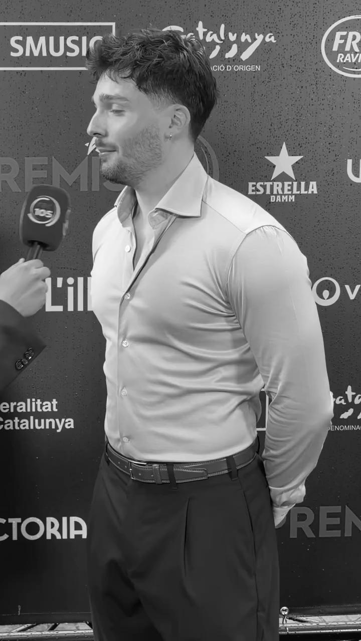 😍 Això és el que ens van dir els artistes a la catifa vermella dels Premis RAC105🏆