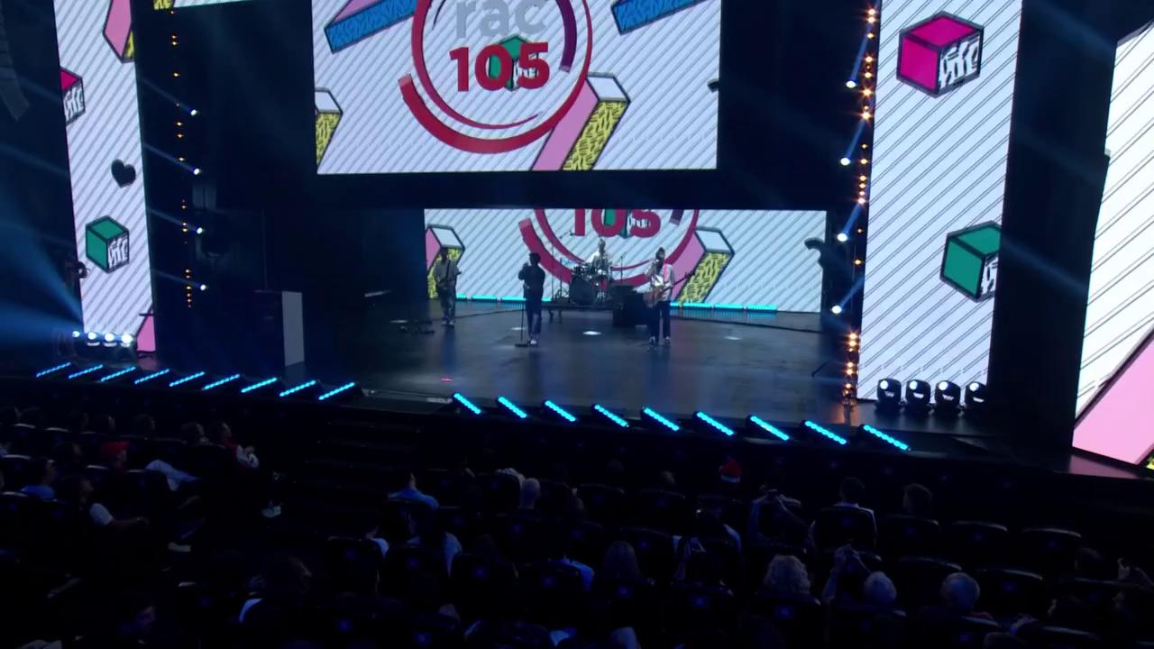 Banda Neón han convertit la gala en una festa amb “Guapíssima” & “Els passos prohibits” ✨🕺