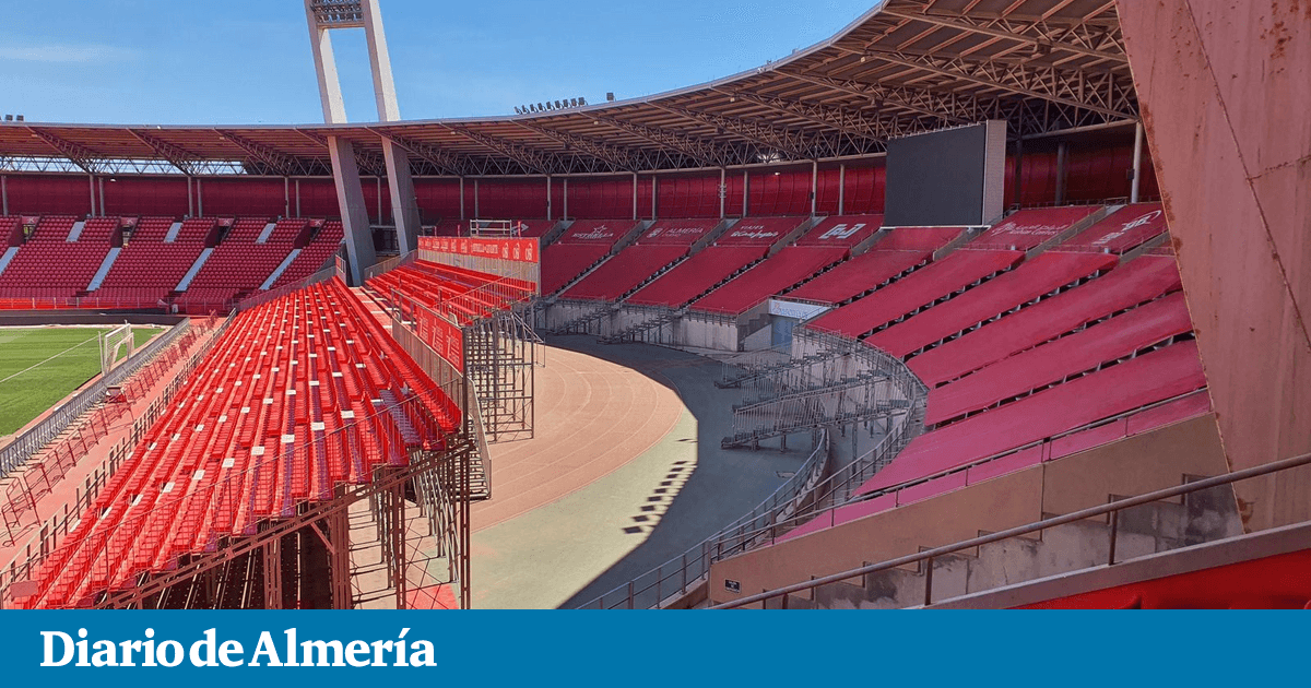 Video: Obras en el estadio del Almería: el espectacular aspecto del ...