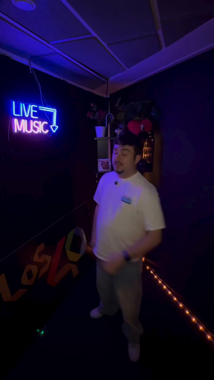 ¿Sabes quién es @jadielmusic?