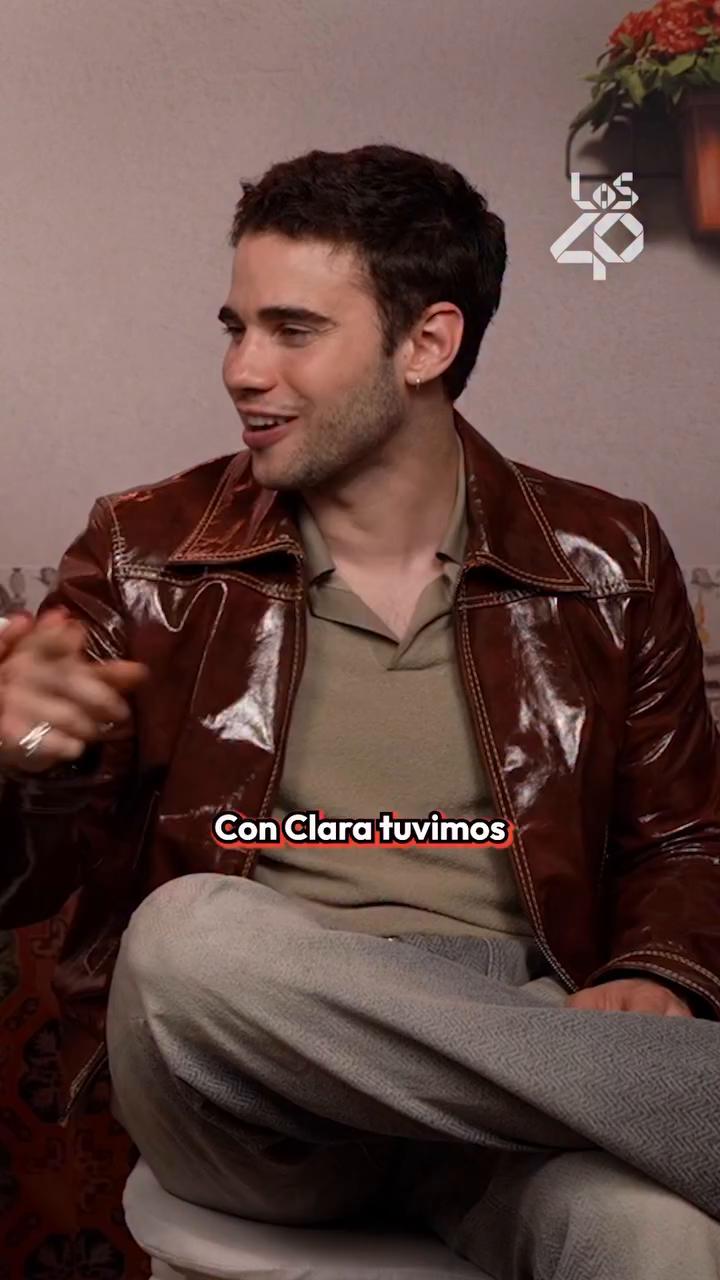 Clara revela lo 'rarísimo' que fue ensayar besos con Julio para 'Cursa Intimidad'