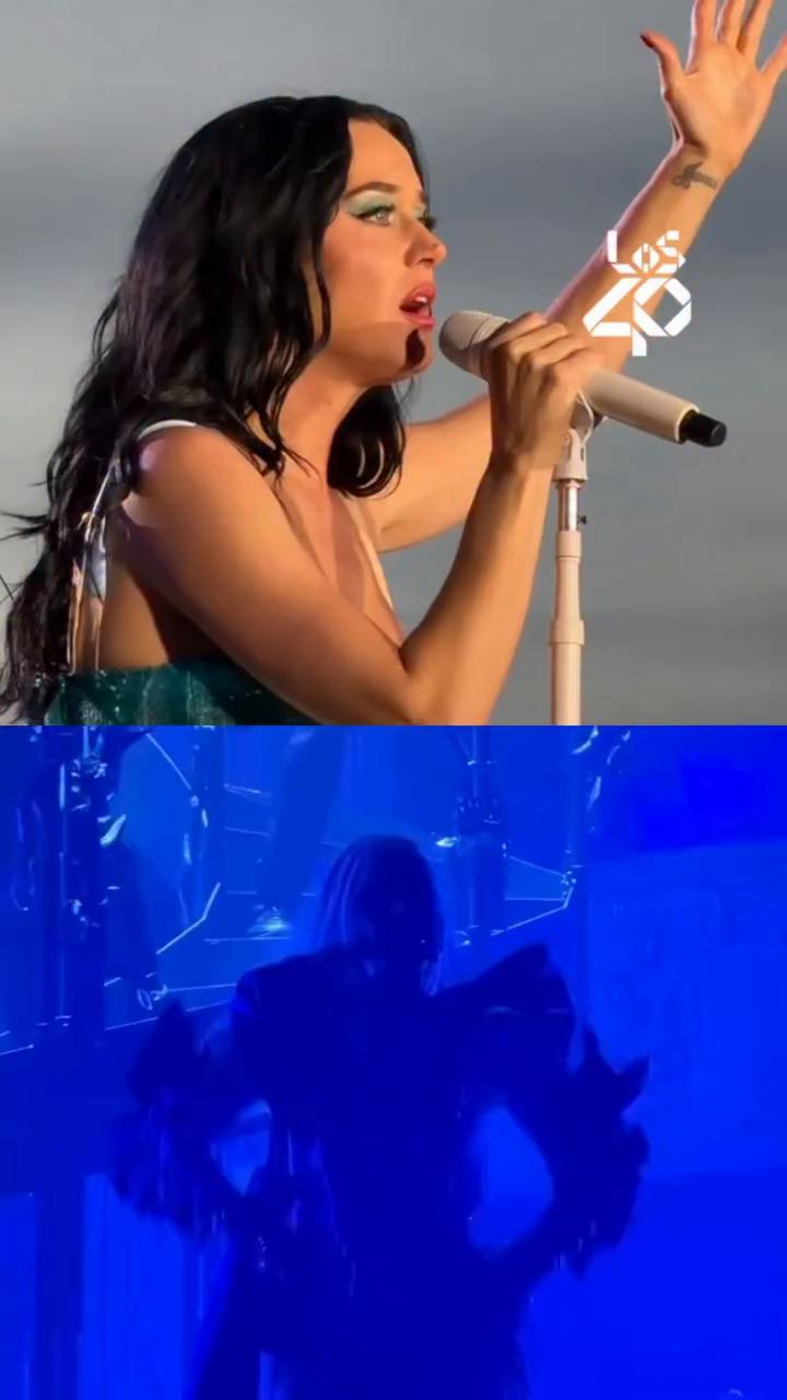 Lyrics mashup blends Eye of the Tiger with Roar anthem lines