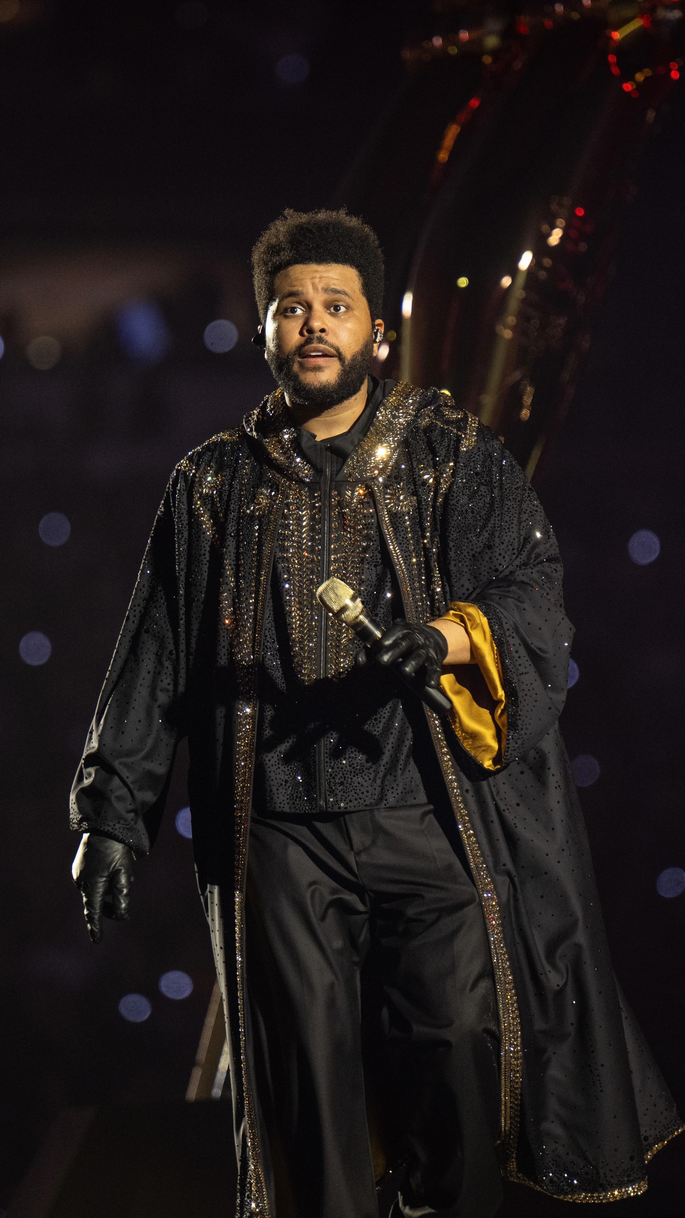 ¡@theweeknd y @anitta lo han vuelto a hacer!