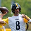 Aaron Rodgers está molesto con su nuevo casco