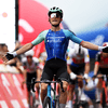 Paul Lapeira domina la segunda etapa y asalta el maillot amarillo