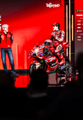 Deberes en Ducati: “Renovación de Márquez antes de que empiece el Mundial” y el desarrollo de dos motos