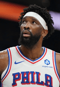 Embiid es operado de apendicitis y podría decir adiós a la temporada