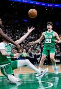 Caída de los Celtics en un día de triples para Hugo