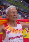 Manuel Alonso bate el récord del mundo de 800 y 1.500 metros a sus 90 años