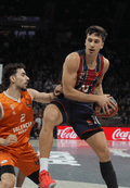El Baskonia paga los excesos de las celebraciones coperas