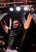 Dana White confirma el regreso de Makhachev: “Será en agosto”