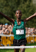 Kwizera ya es español: su 58:15 en media maratón le coloca 14º de la historia