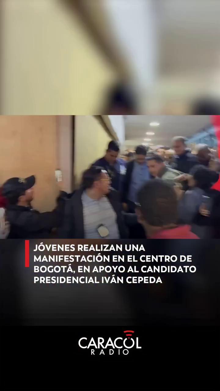 La aldera resuena con gritos de apoyo al presidente