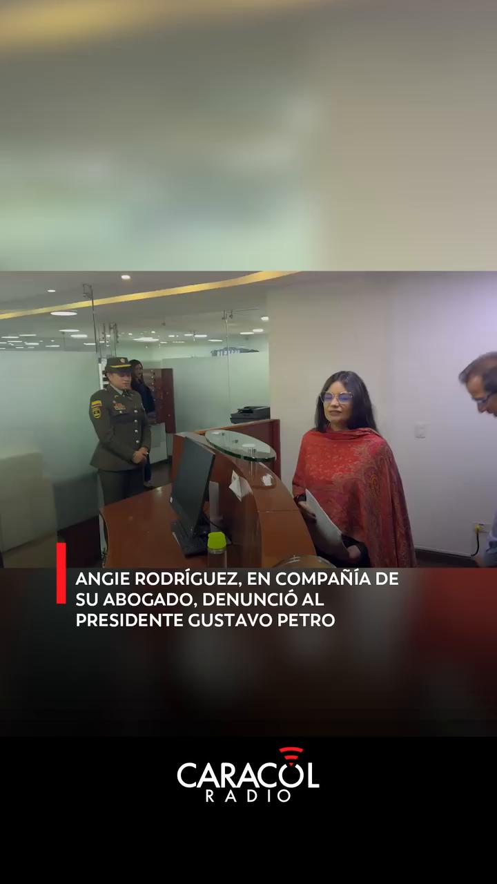 Repetición de saludos marca el inicio de este video casual
