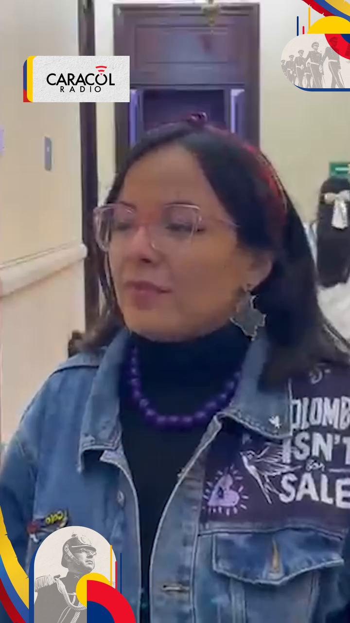 Senadora cuestiona cifras de Petro y alerta sobre crisis en salud