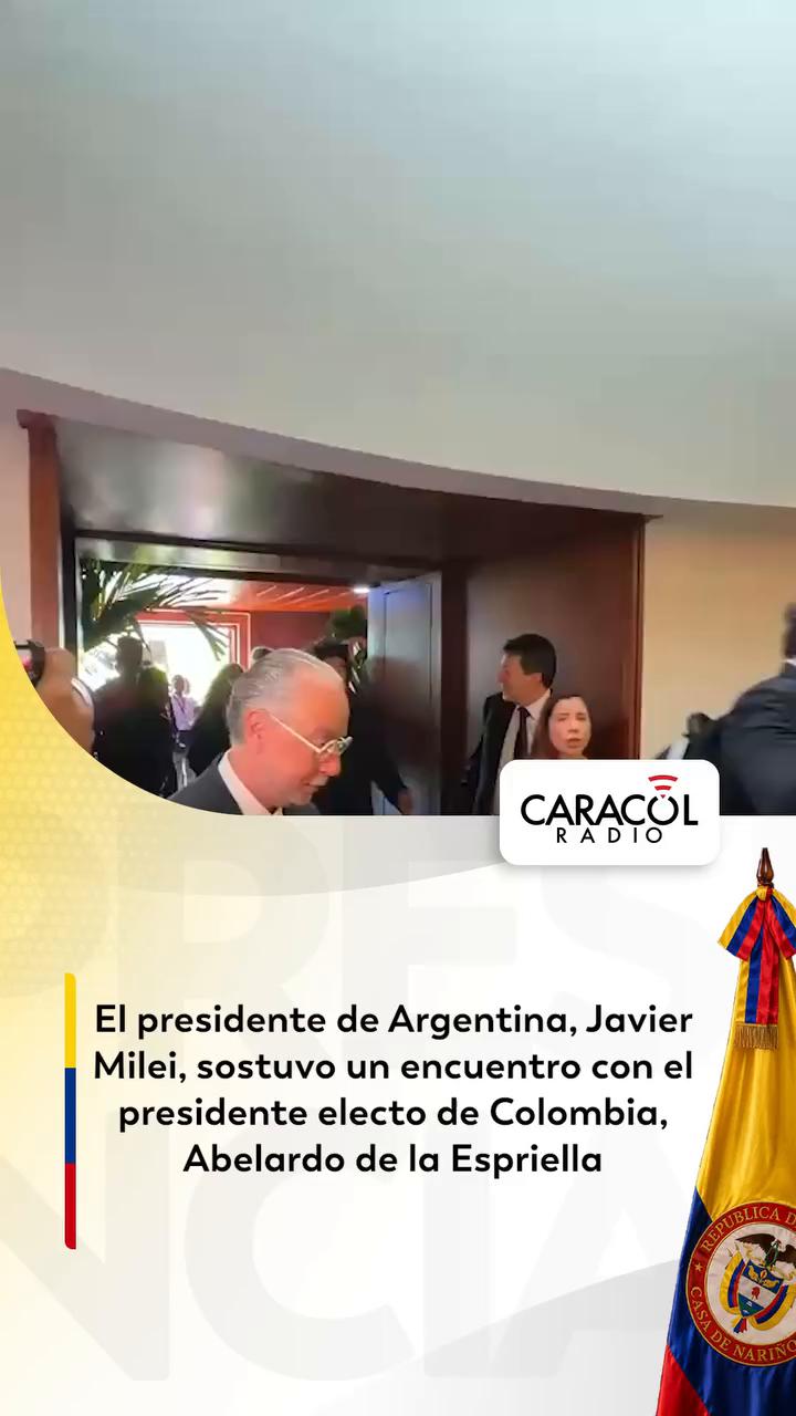 Gritos de 'Viva la libertad, carajo' saludan al presidente en el acto