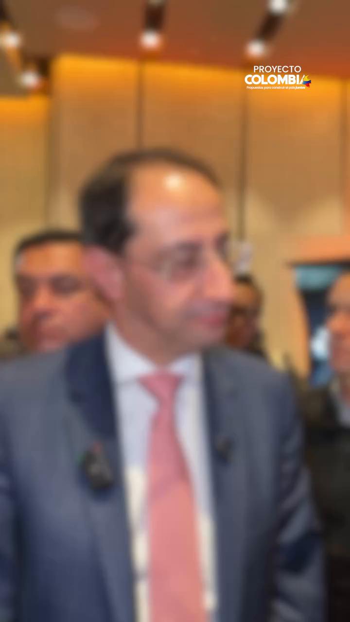 Abelardo de las Fieles impulsa el proyecto Colombia con trabajo en equipo