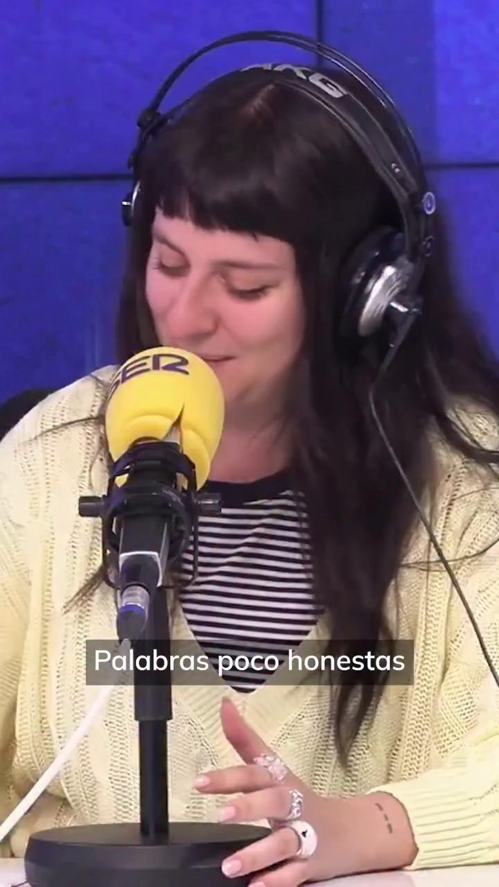😂 