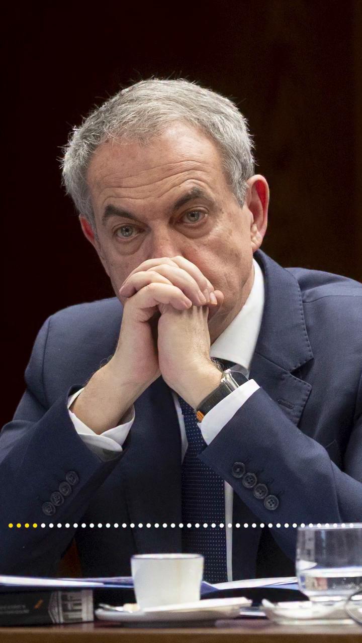 Chats y reuniones cuestionan la negación de Zapatero sobre el rescate de Plus Ultra