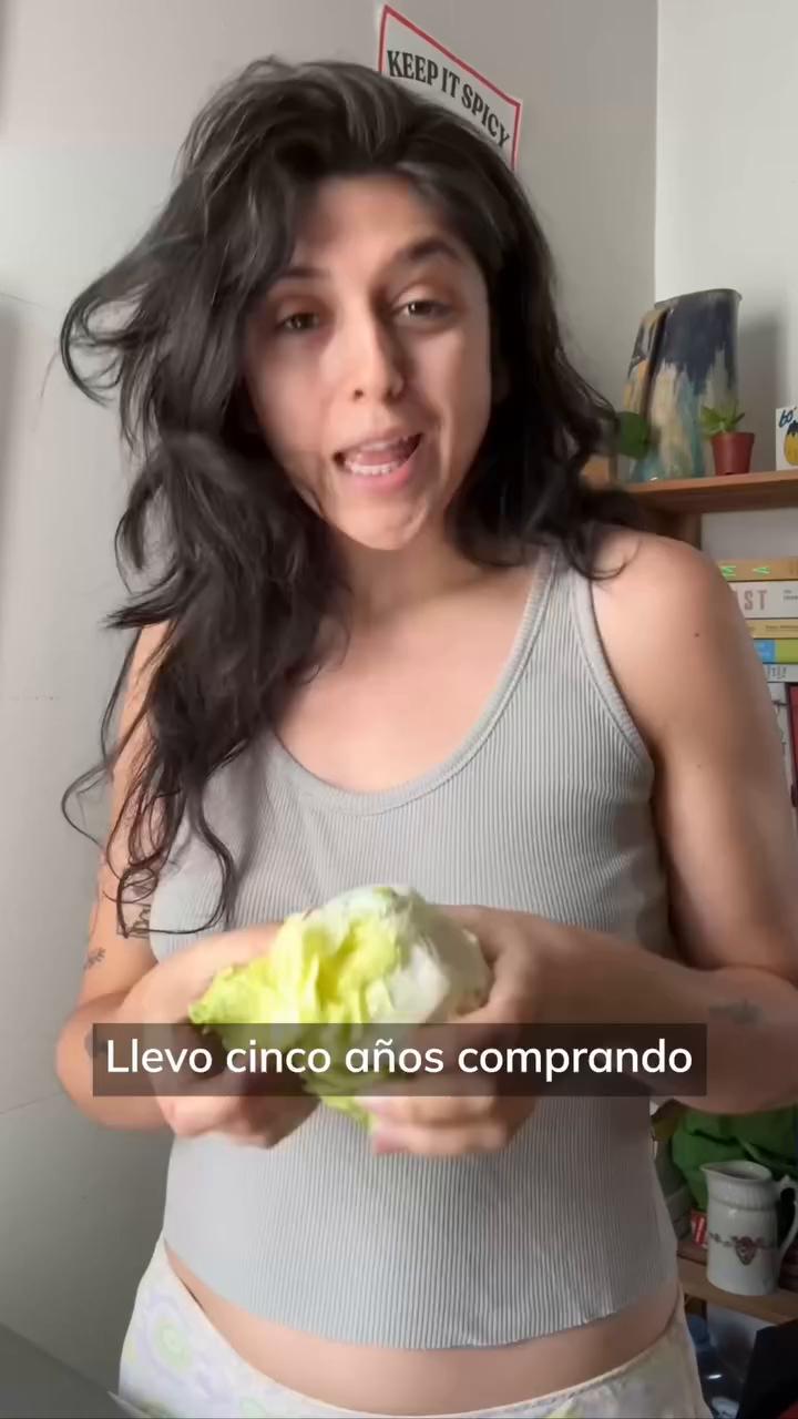 ¿Por qué tememos a los insectos de la lechuga ecológica recién recolectada?