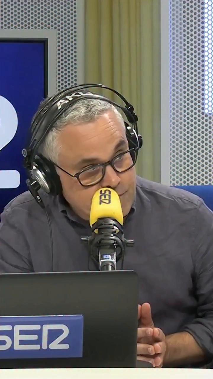 Felipe González sorprende al PSOE al cuestionar la regularización de inmigrantes
