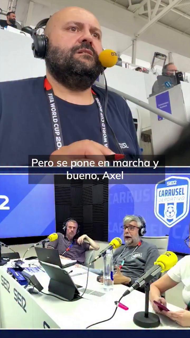 Error de Nilan impide que Axel atrape la bola durante el partido de Noruega