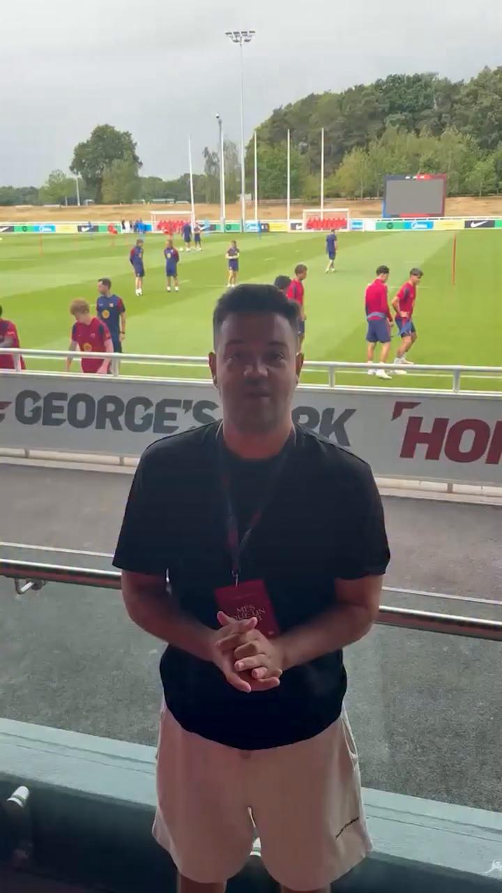 Rafinha se une al entrenamiento del Barça en Inglaterra bajo Flick