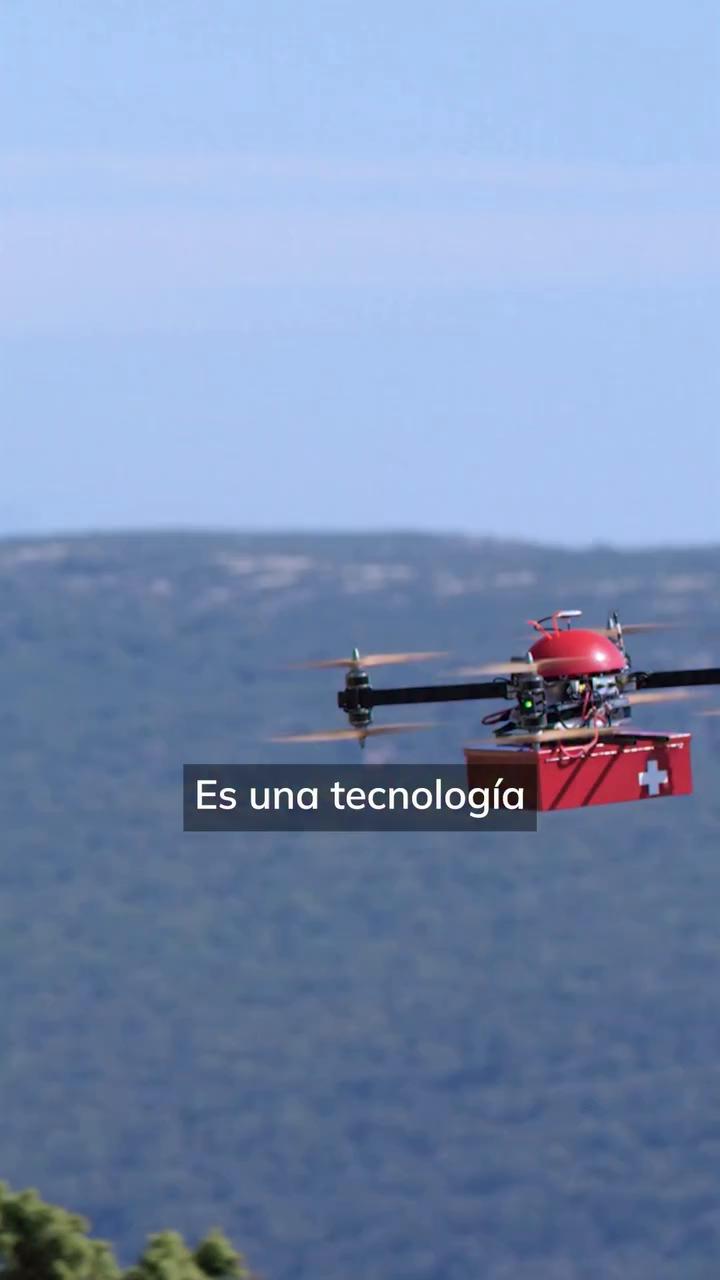 AESA otorga a primera operadora de drones autorizaciones para vuelos complejos en España