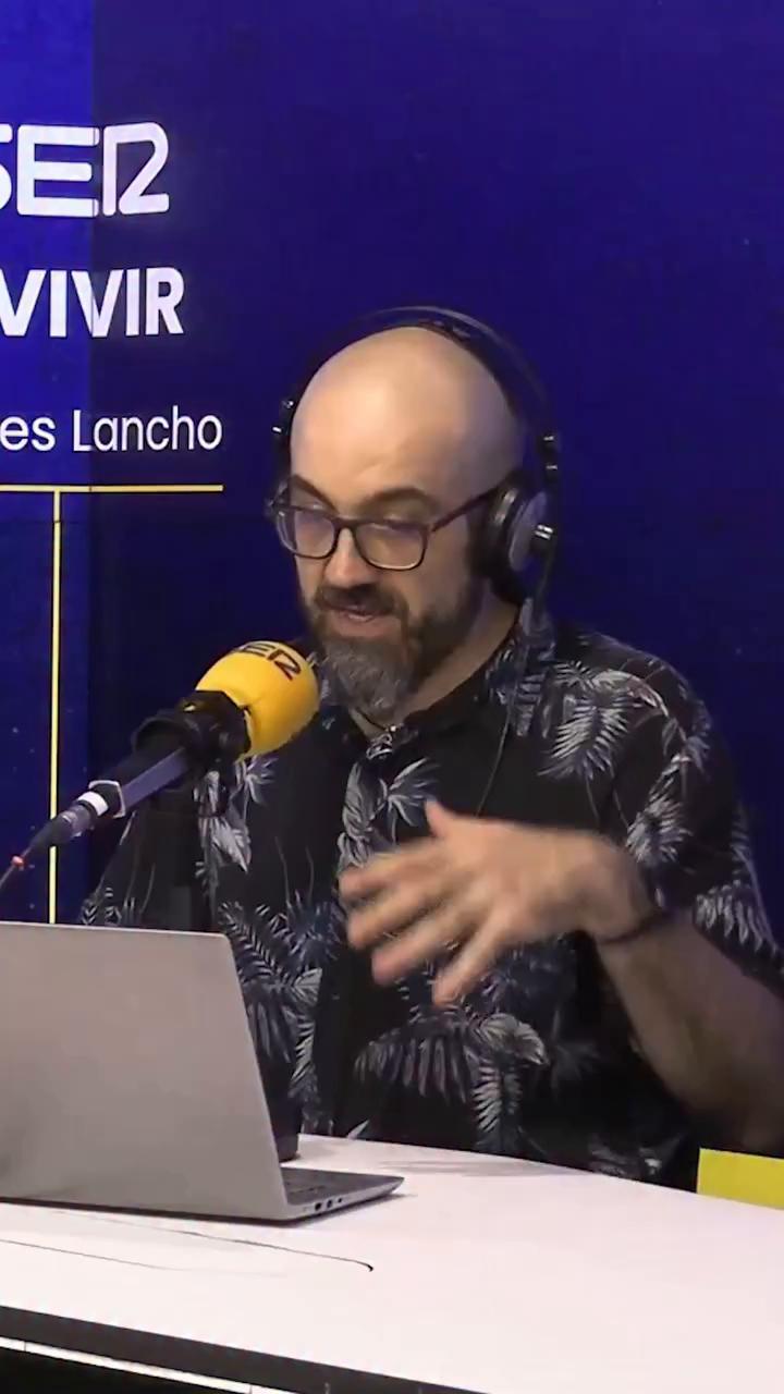 Elton John compone éxitos solo con una letra y asombra a compositores