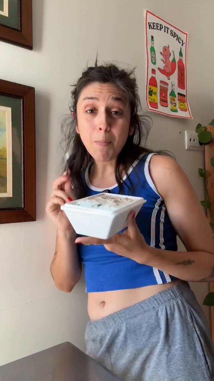 La fantasía del helado de verano oculta el trabajo precario de las empleadas