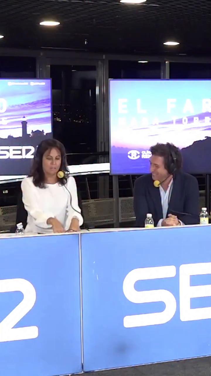 Leer con luz no causa miopía: el verdadero culpable son las pantallas