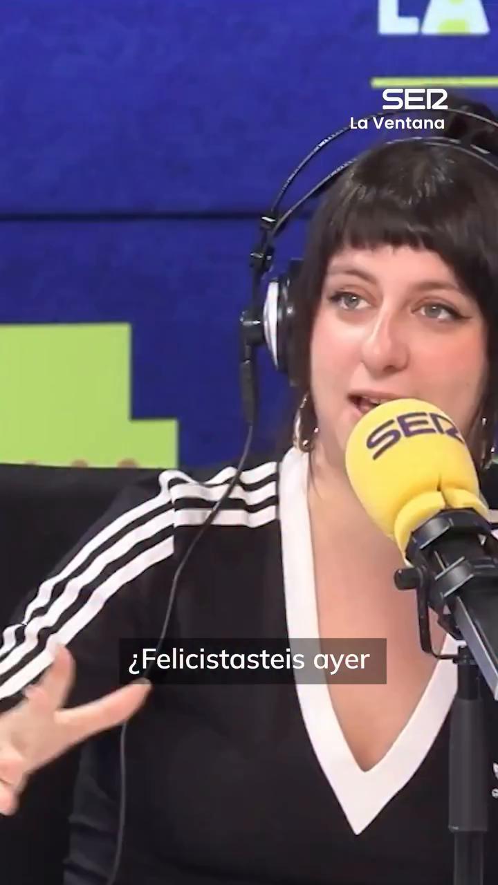 Adolescentes españoles lucen simbología fascista en el cumpleaños de Vox Kids