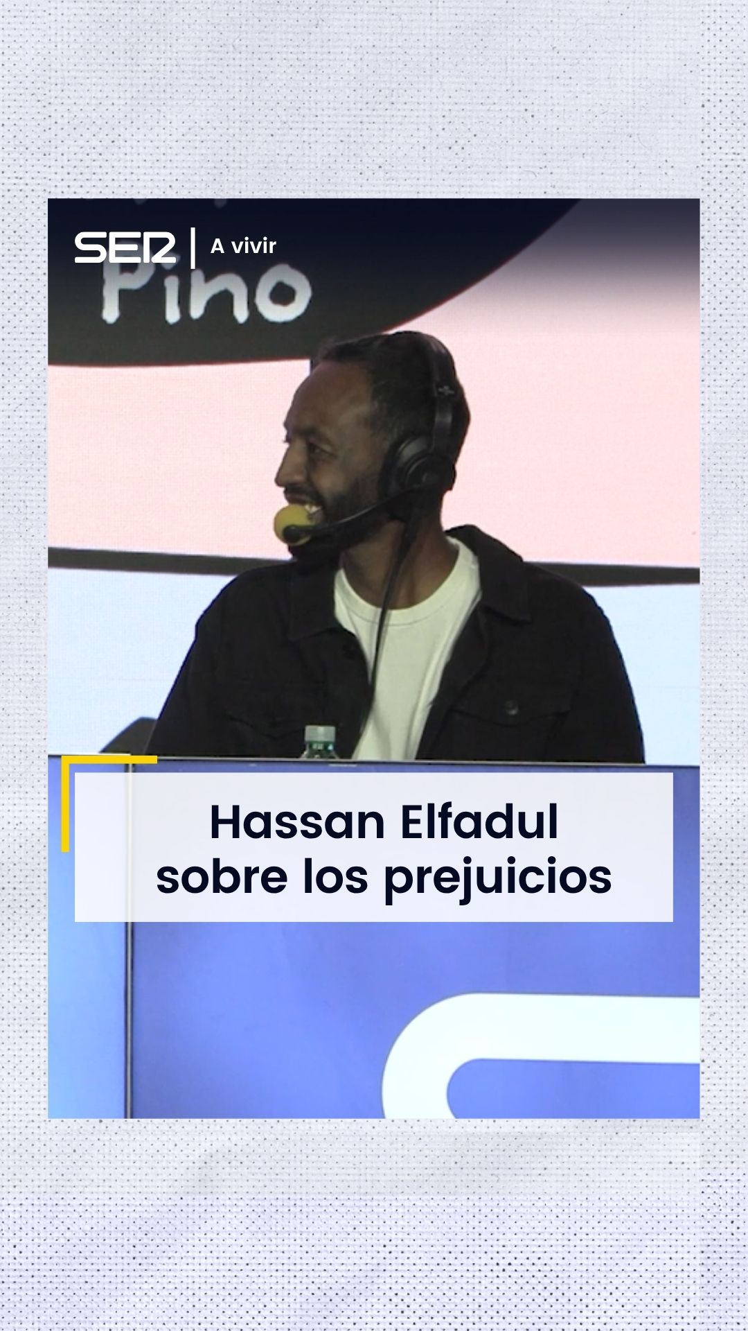 El sábado @hassanalfadul se pasó por @lasalacomediadominos a contarnos algunas de las cosas que tiene que escuchar.